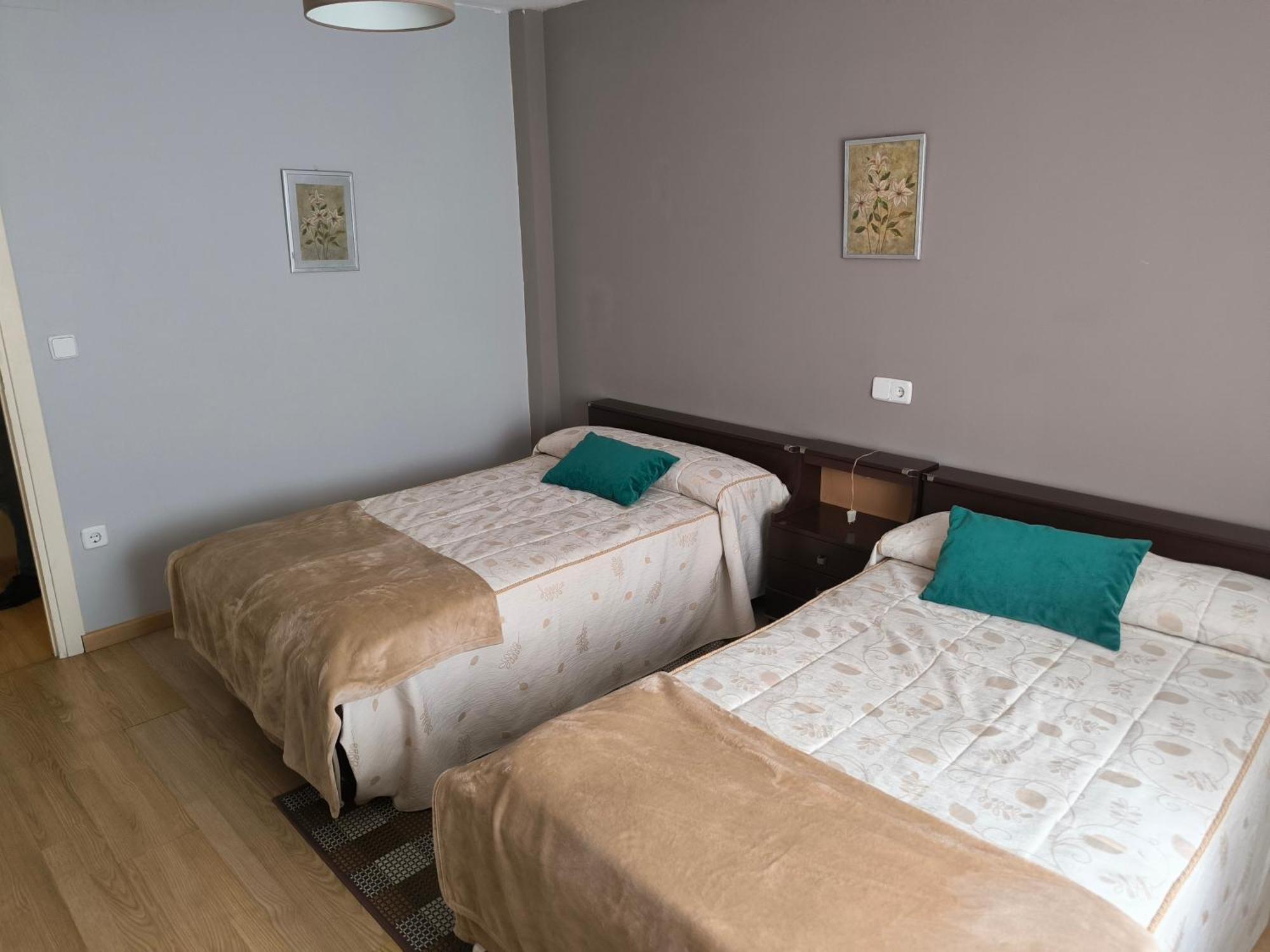 Piso Ponferrada Apartment Екстериор снимка